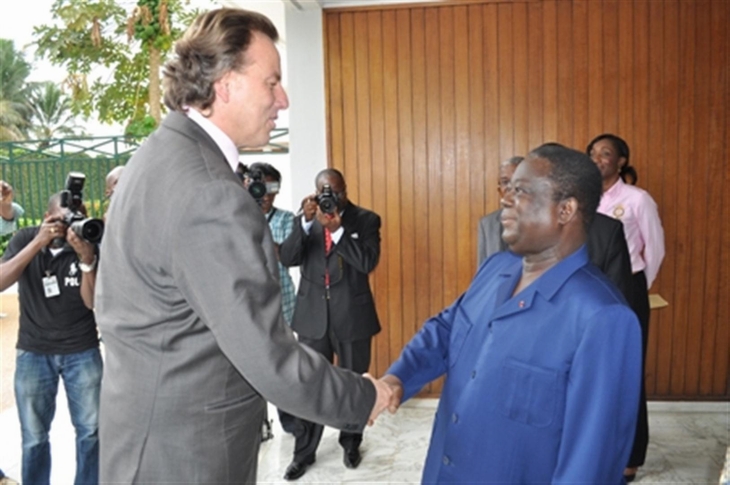 Après le Président de la République et le Premier ministre / Gérard Koenders chez Bédié : 